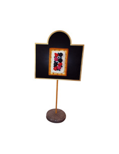 Gofr z tablicą na podstawie III